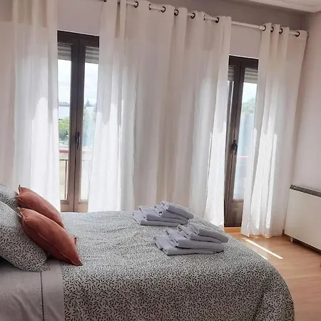 Apartamento Castilla 30 Bis - Parking Publico Gratuito Toledo Esterno foto